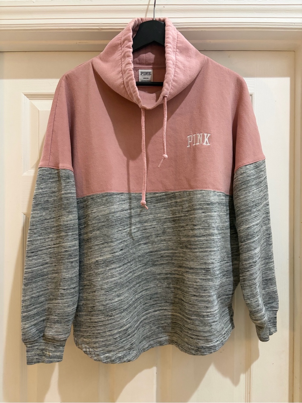 PINK Victoria's Secret Dusty Pink and Heather Gray Colorblock Pullover Size M